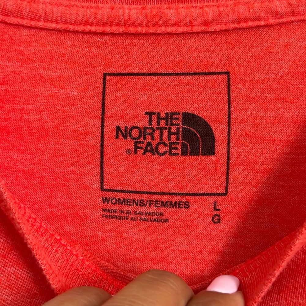The North Face Red and Blue Logo T-Shirt - Picture 2 of 5